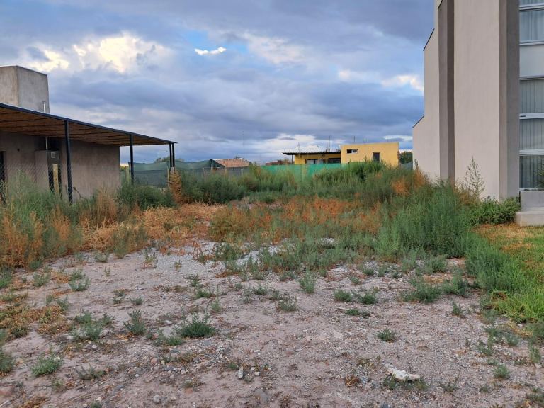 Lote en Venta en Maipu, Mendoza