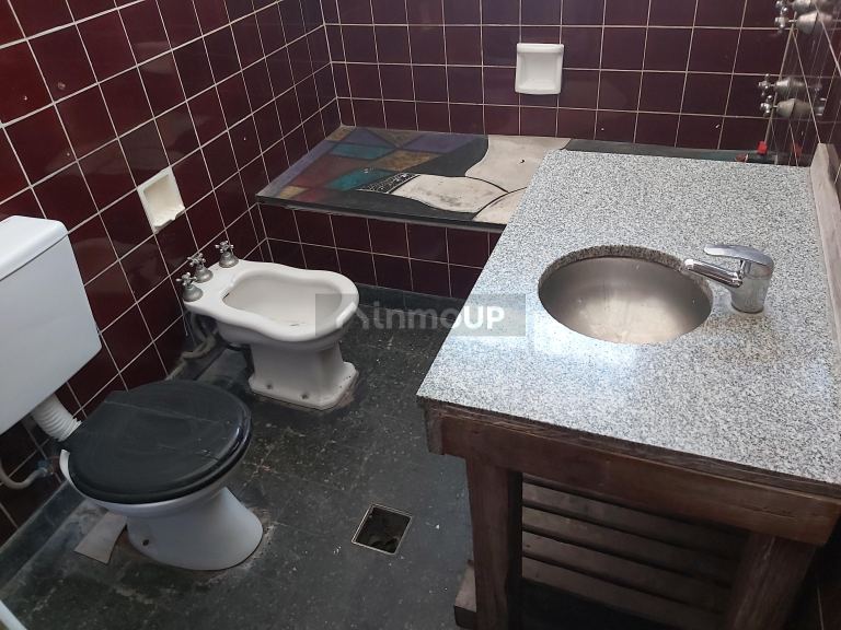 Local Comercial en Alquiler en Godoy Cruz, Mendoza