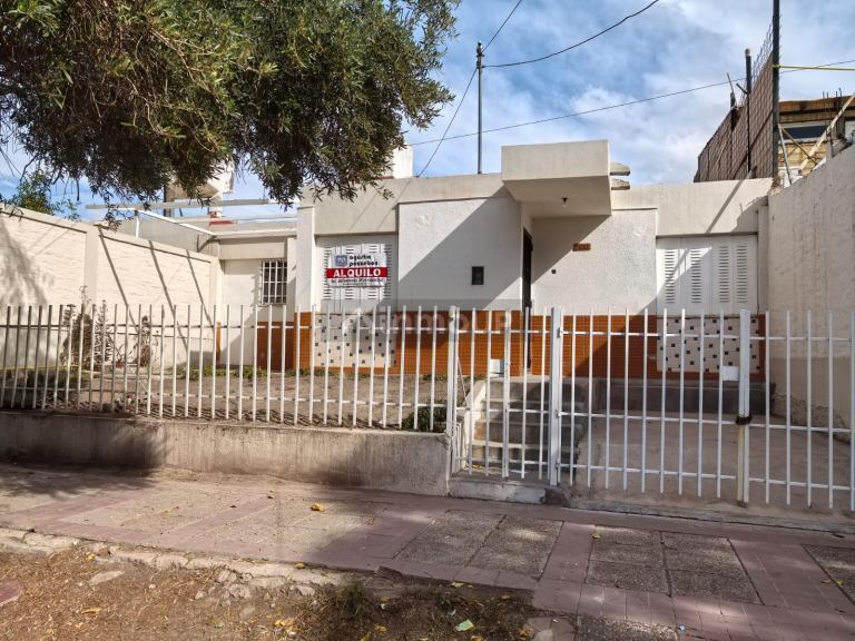 Casa en Alquiler en Las Heras, Mendoza