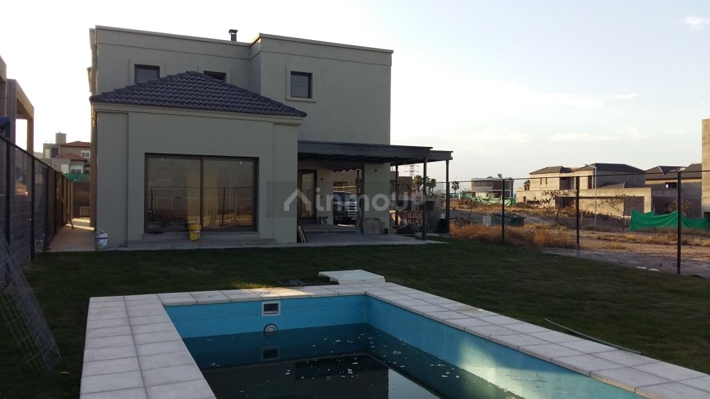 Casa en Alquiler en Godoy Cruz, Mendoza