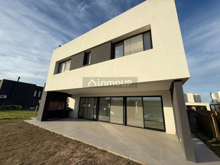 Casa en Venta en Tigre, G.B.A. Zona Norte
