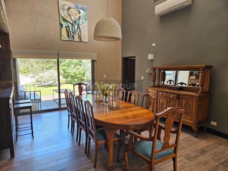 Casa en Venta en Guaymallen, Mendoza