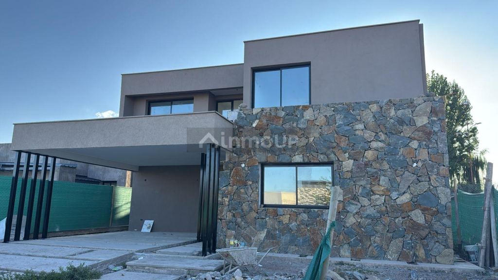 Casa en Venta en Lujan de Cuyo, Mendoza