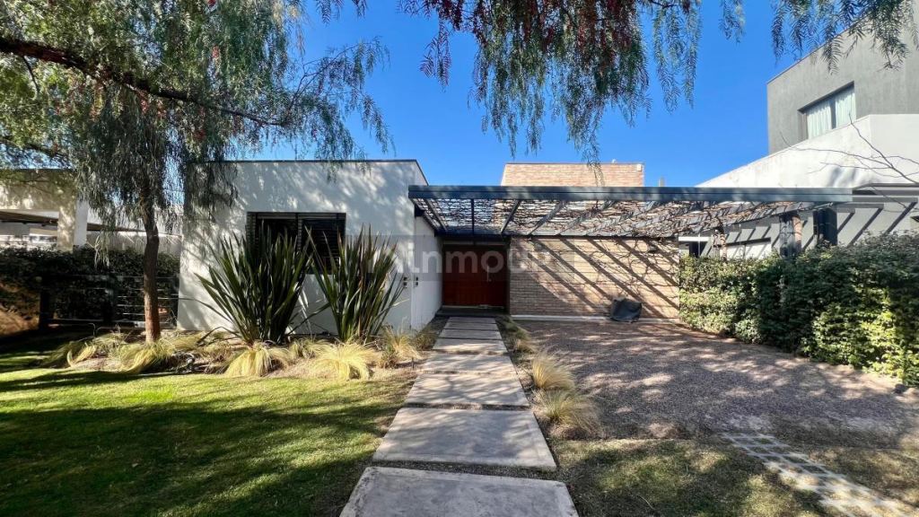 Casa en Venta en Lujan de Cuyo, Mendoza