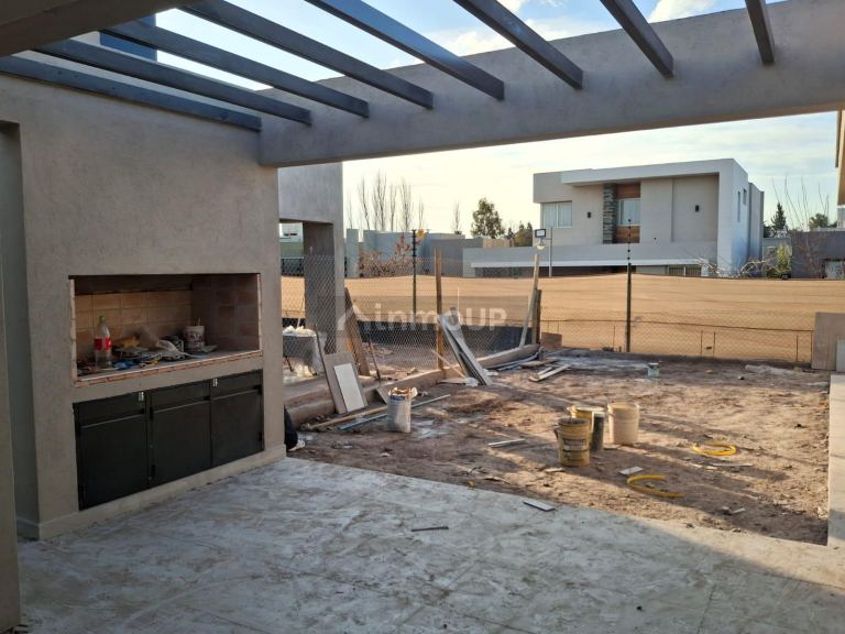 Casa en Venta en Lujan de Cuyo, Mendoza
