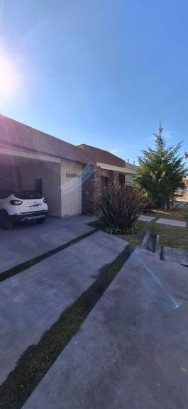 Casa en Alquiler en Lujan de Cuyo, Mendoza