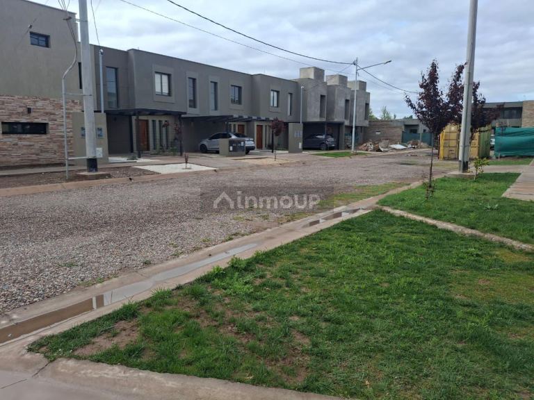 Guaymallen Elpidio Gonzalez  2150
