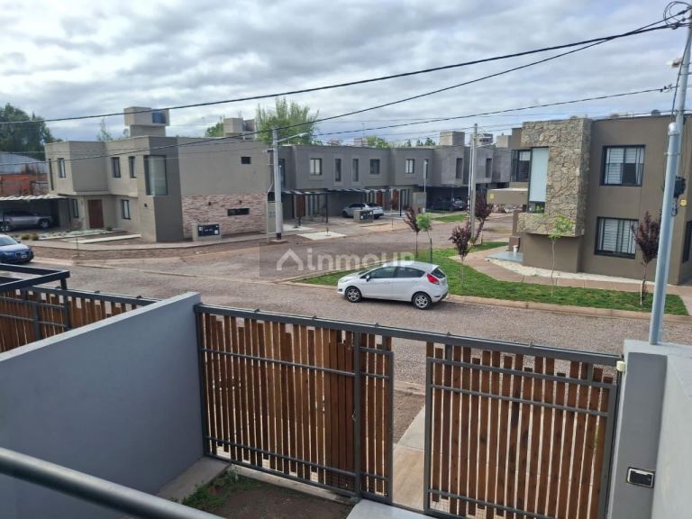 Duplex en Venta en Guaymallen, Mendoza