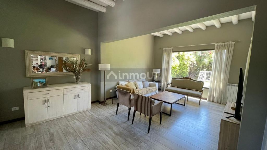 Casa en Venta en Guaymallen, Mendoza