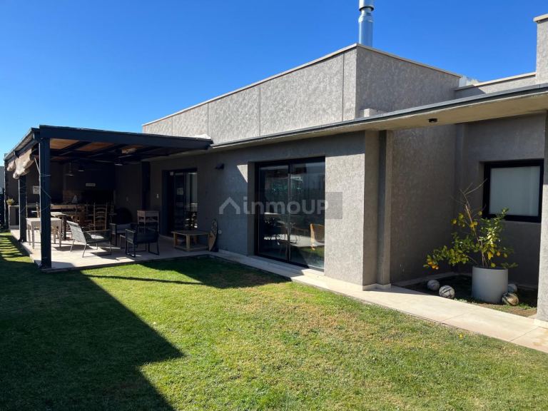 Casa en Venta en Lujan de Cuyo, Mendoza