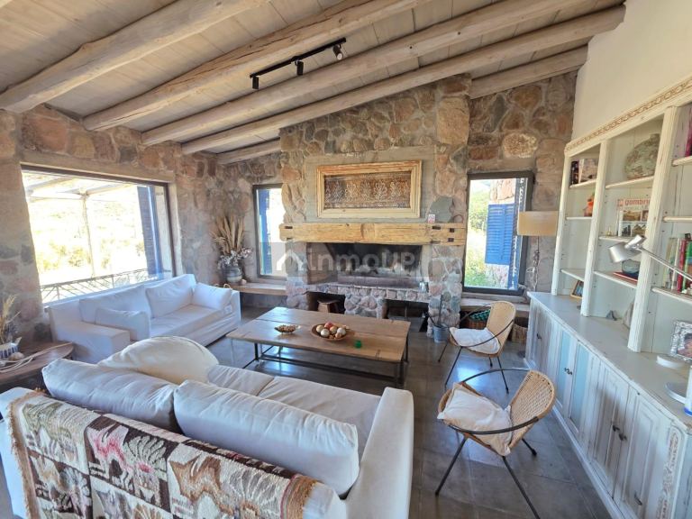 Casa en Venta en Lujan de Cuyo, Mendoza