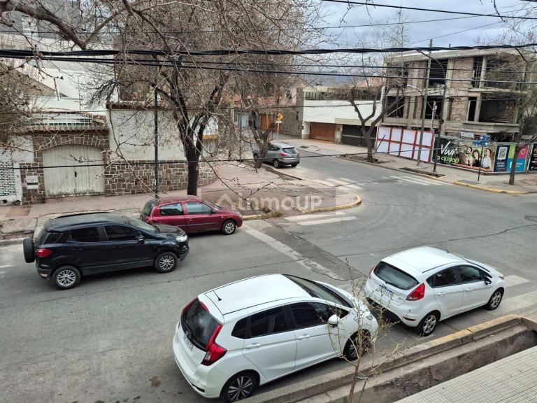 Departamento en Alquiler en Capital, Mendoza
