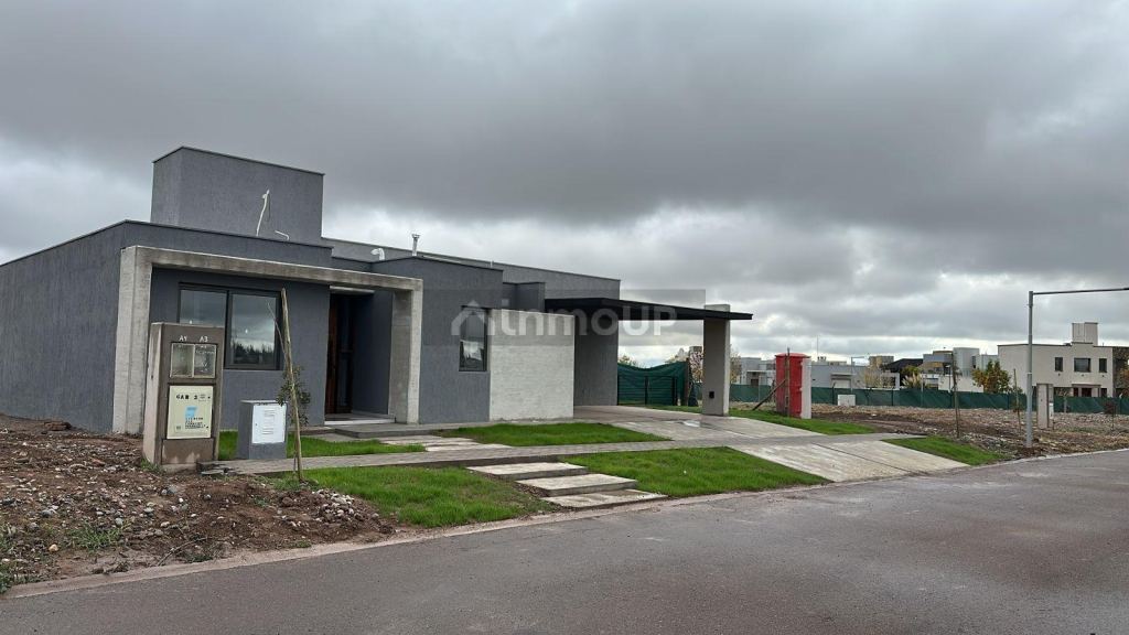 Casa en Venta en Maipu, Mendoza