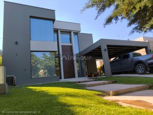Maipu Cerro Sosneado y Emilio Civit, Lateral Norte, Maipú
