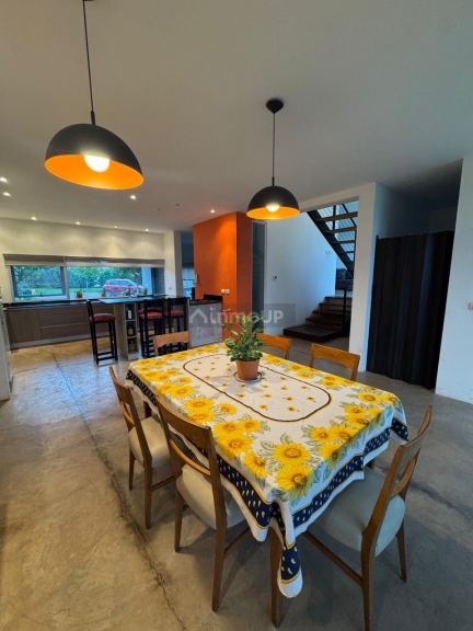 Casa en Venta en Maipu, Mendoza