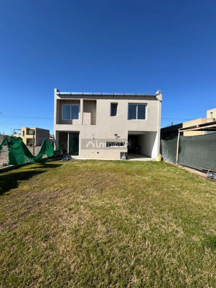 Casa en Venta en Maipu, Mendoza