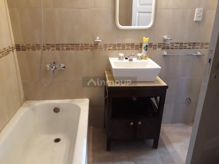 Casa en Alquiler en Capital, Mendoza