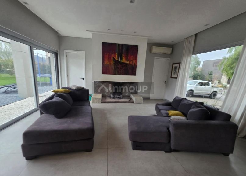 Casa en Venta en Las Heras, Mendoza