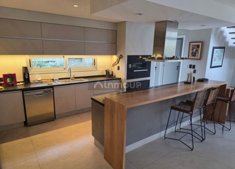 Casa en Venta en Las Heras, Mendoza