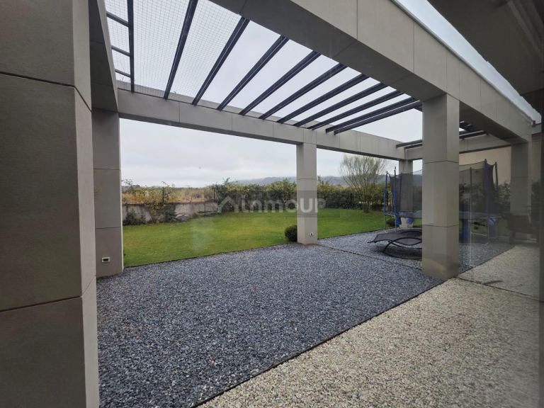 Casa en Venta en Las Heras, Mendoza