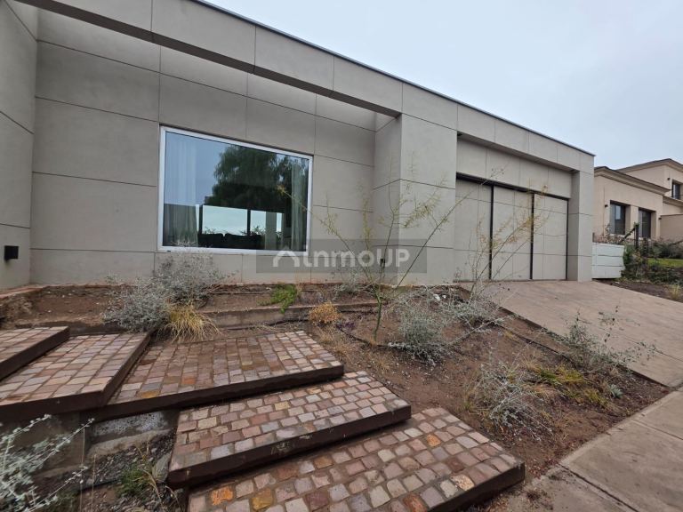 Casa en Venta en Las Heras, Mendoza