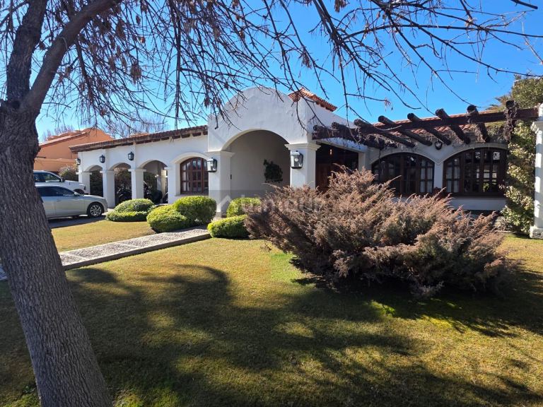 Casa en Venta en Lujan de Cuyo, Mendoza