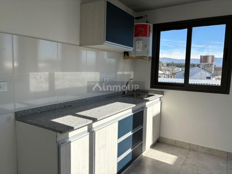 Local Comercial en Alquiler en Maipu, Mendoza