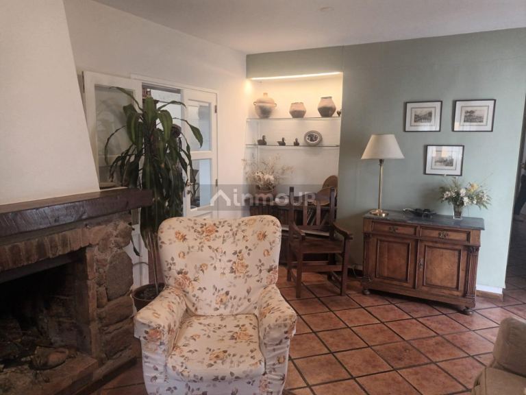 Casa en Venta en Guaymallen, Mendoza