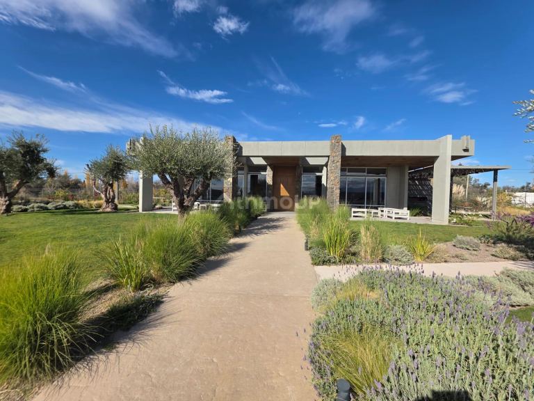 Casa en Venta en Lujan de Cuyo, Mendoza