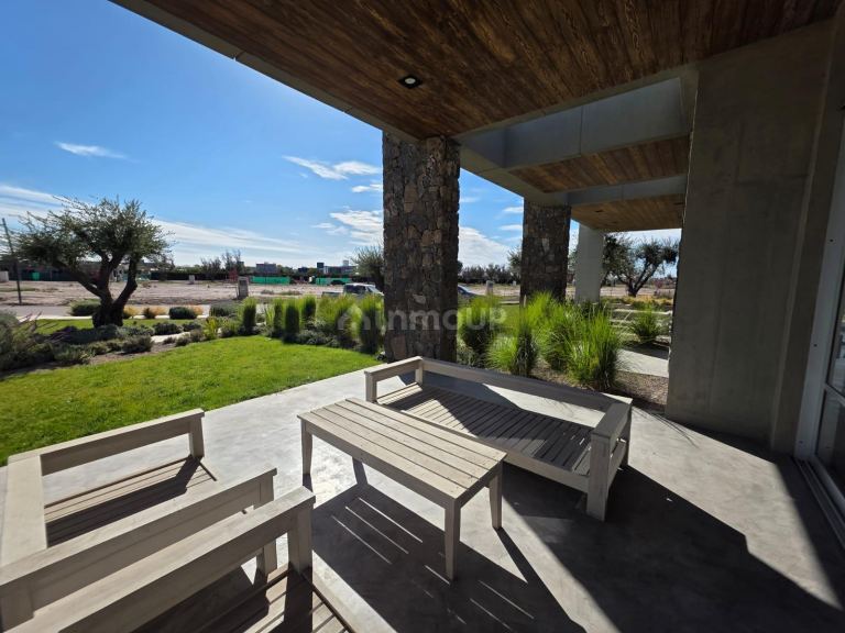 Casa en Venta en Lujan de Cuyo, Mendoza