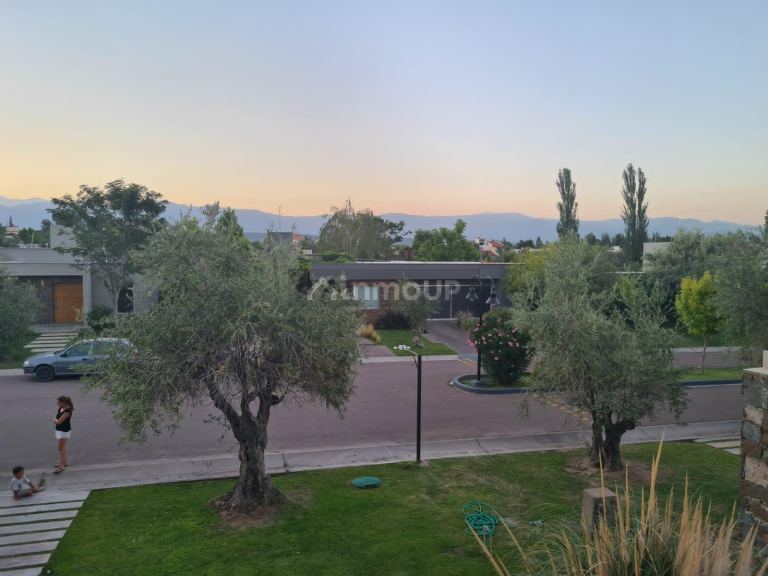 Casa en Alquiler en Lujan de Cuyo, Mendoza