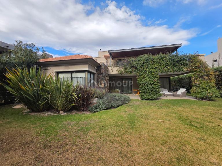 Casa en Venta en Lujan de Cuyo, Mendoza - USD 490.000 | Inmoup - 23