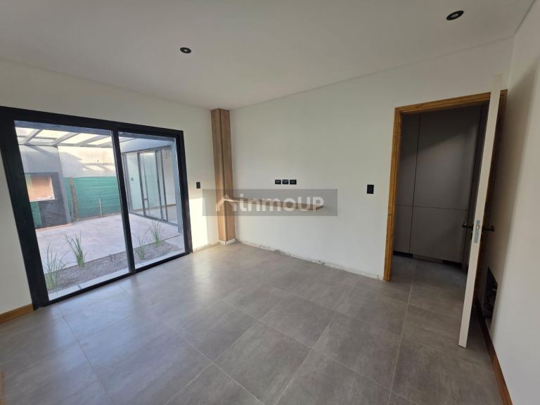 Casa en Venta en Lujan de Cuyo, Mendoza - USD 200.000 | Inmoup - 6