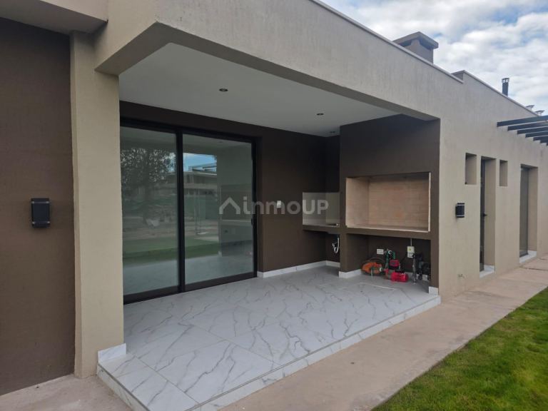 Casa en Venta en Maipu, Mendoza - USD 255.000 | Inmoup - 20