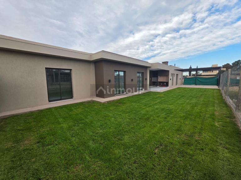 Casa en Venta en Maipu, Mendoza - USD 255.000 | Inmoup - 19