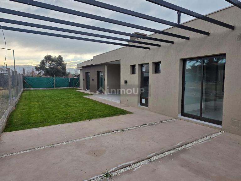 Casa en Venta en Maipu, Mendoza - USD 255.000 | Inmoup - 10