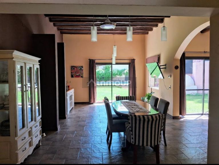 Casa en Venta en Guaymallen, Mendoza