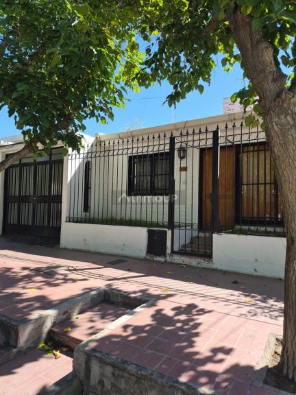 Casa en Venta en Las Heras, Mendoza