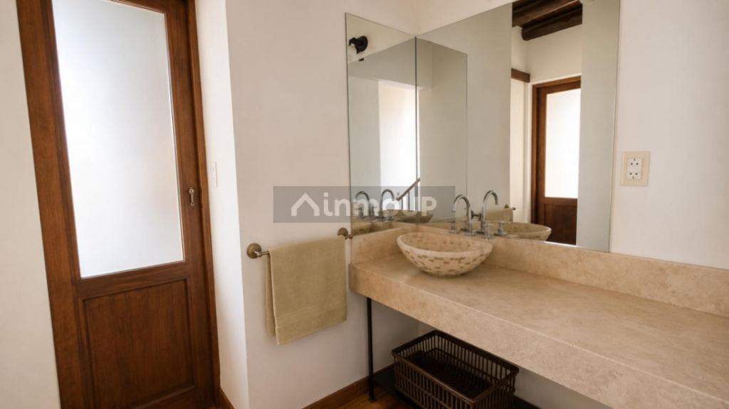 Casa en Venta en Maipu, Mendoza