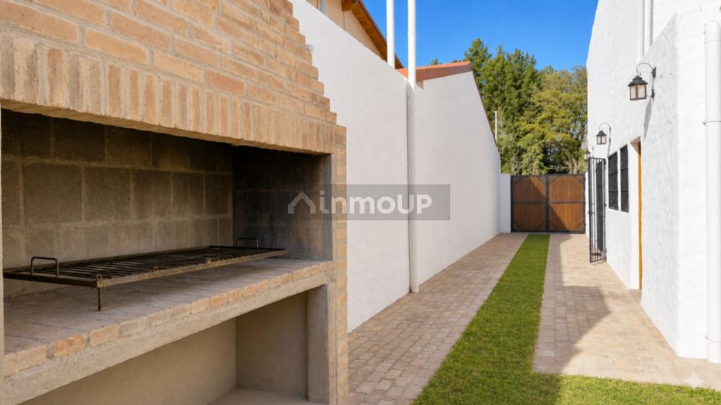 Casa en Venta en Maipu, Mendoza