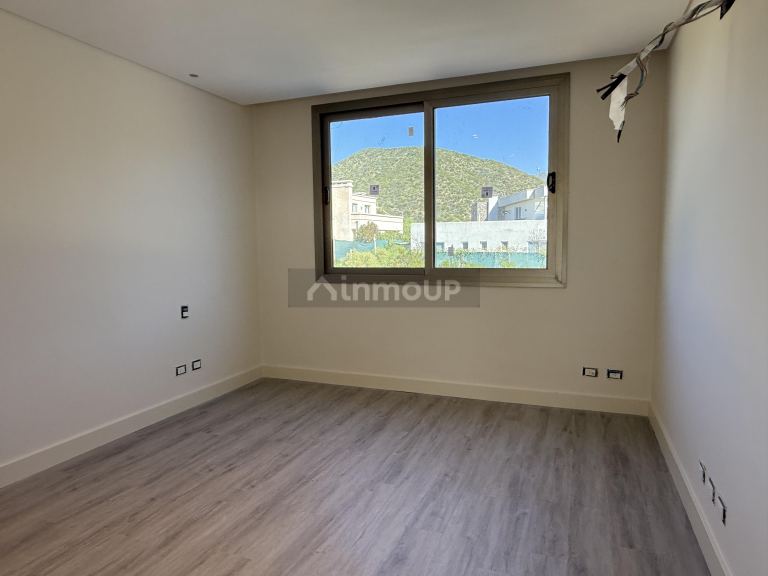 Casa en Venta en Las Heras, Mendoza