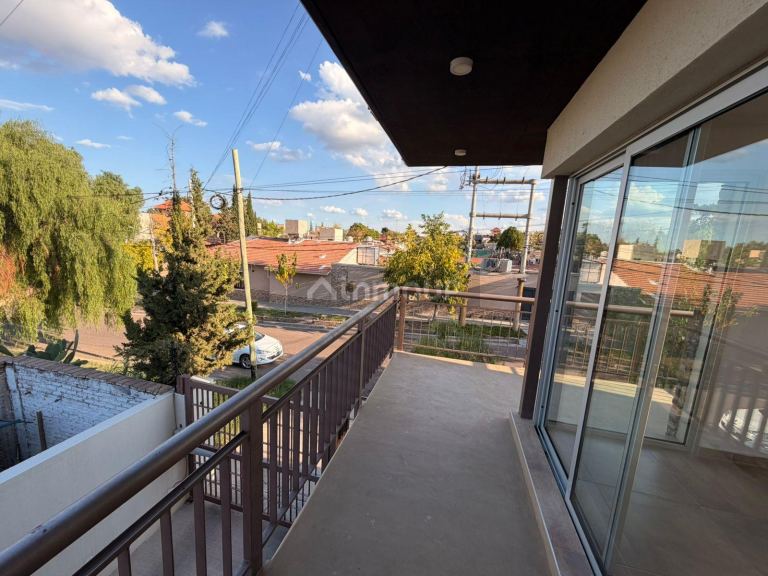 Departamento en Alquiler en Capital, Mendoza