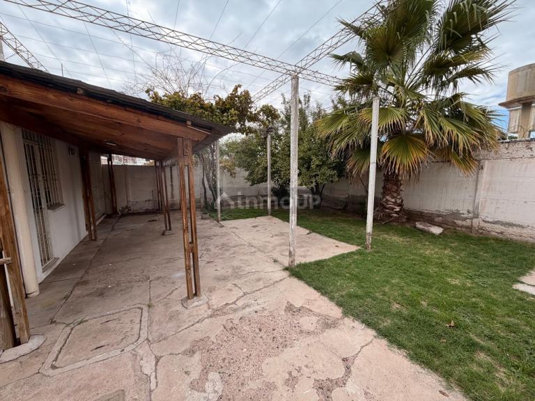 Casa en Alquiler en Godoy Cruz, Mendoza