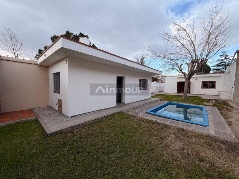 Casa en Alquiler en Guaymallen, Mendoza