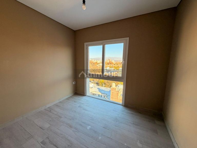 Departamento en Alquiler en Capital, Mendoza