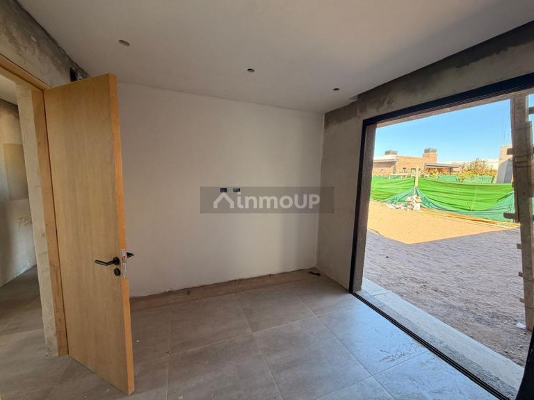 Casa en Venta en Lujan de Cuyo, Mendoza - USD 350.000 | Inmoup - 10
