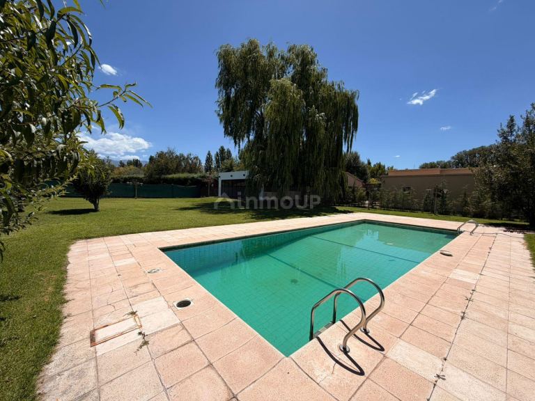 Casa en Alquiler en Lujan de Cuyo, Mendoza