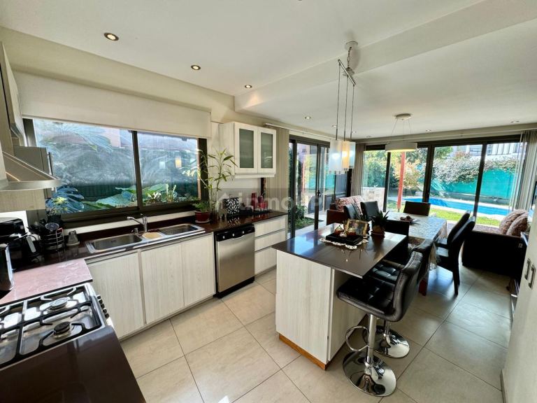Casa en Venta en Guaymallen, Mendoza