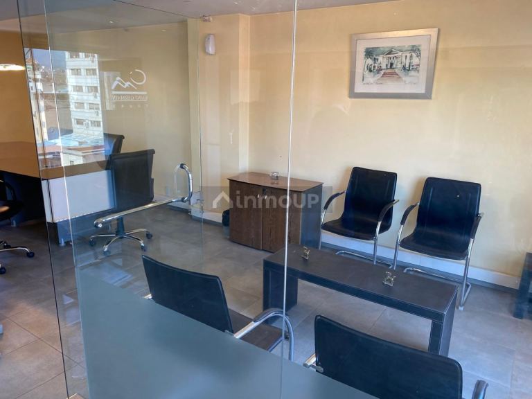 Oficina en Alquiler en Capital, Mendoza
