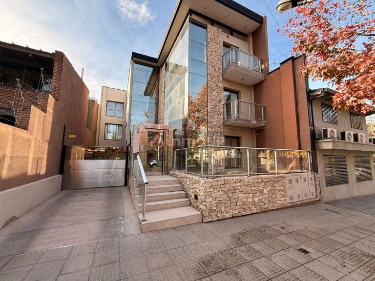 Departamento en Alquiler en Capital, Mendoza